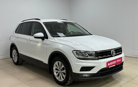 Volkswagen Tiguan II, 2020 год, 2 595 000 рублей, 3 фотография