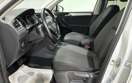 Volkswagen Tiguan II, 2020 год, 2 595 000 рублей, 12 фотография