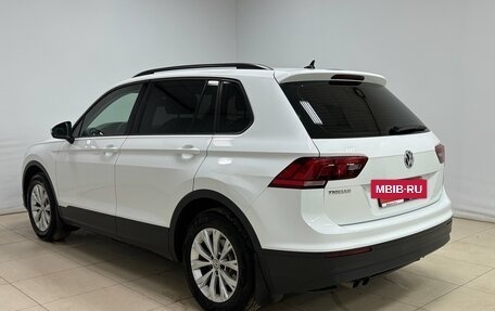 Volkswagen Tiguan II, 2020 год, 2 595 000 рублей, 8 фотография