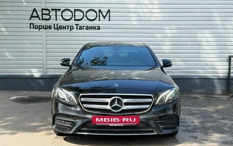 Mercedes-Benz E-Класс, 2018 год, 3 184 000 рублей, 2 фотография