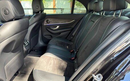 Mercedes-Benz E-Класс, 2018 год, 3 184 000 рублей, 13 фотография
