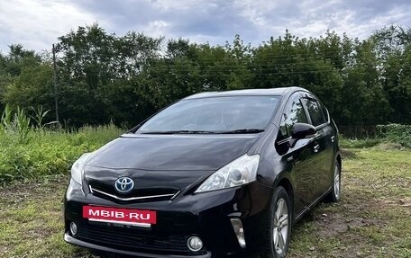 Toyota Prius, 2012 год, 1 060 000 рублей, 10 фотография