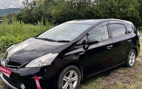 Toyota Prius, 2012 год, 1 060 000 рублей, 8 фотография
