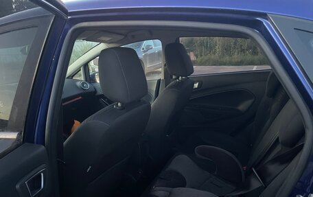 Ford Fiesta, 2015 год, 795 000 рублей, 8 фотография