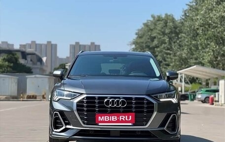 Audi Q3, 2022 год, 1 980 000 рублей, 2 фотография