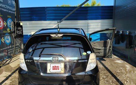 Honda Fit III, 2011 год, 750 000 рублей, 4 фотография