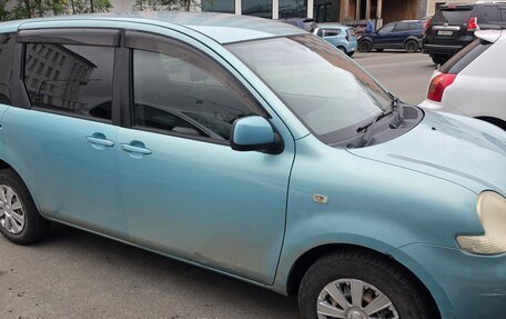 Toyota Sienta I, 2004 год, 590 000 рублей, 3 фотография