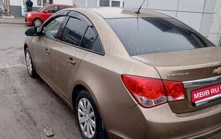 Chevrolet Cruze II, 2014 год, 750 000 рублей, 2 фотография