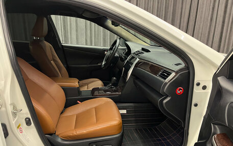 Toyota Camry, 2017 год, 1 780 000 рублей, 8 фотография