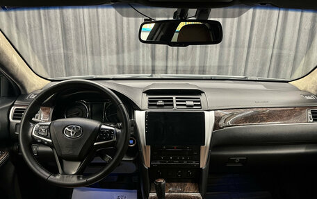 Toyota Camry, 2017 год, 1 780 000 рублей, 12 фотография