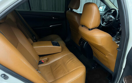 Toyota Camry, 2017 год, 1 780 000 рублей, 10 фотография