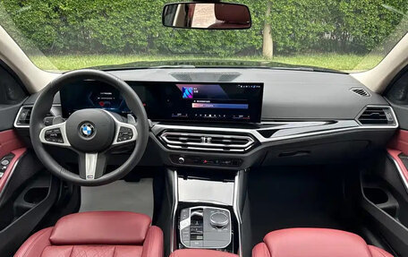 BMW 3 серия, 2023 год, 2 870 000 рублей, 9 фотография