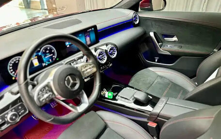 Mercedes-Benz CLA, 2022 год, 1 891 000 рублей, 7 фотография