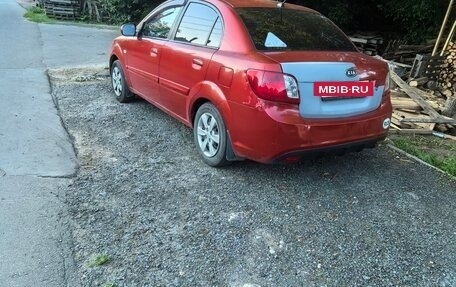 KIA Rio II, 2010 год, 380 000 рублей, 3 фотография