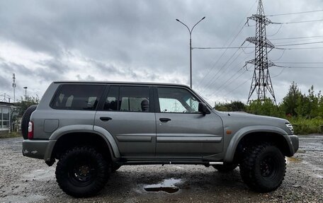 Nissan Patrol, 2004 год, 1 700 000 рублей, 5 фотография