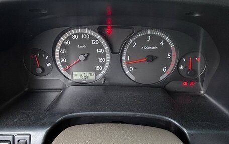 Nissan Patrol, 2004 год, 1 700 000 рублей, 12 фотография
