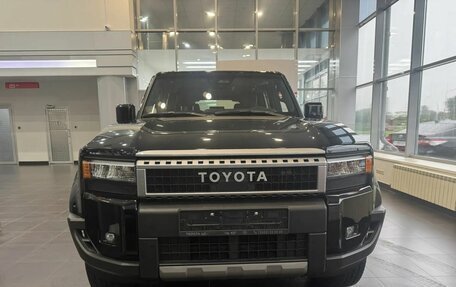 Toyota Land Cruiser Prado, 2024 год, 8 820 000 рублей, 2 фотография