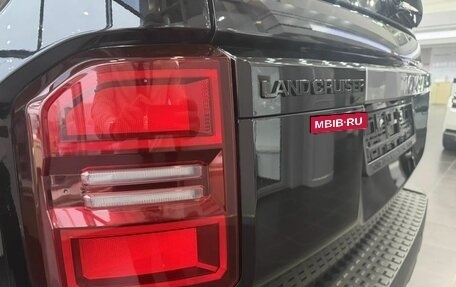 Toyota Land Cruiser Prado, 2024 год, 8 820 000 рублей, 7 фотография