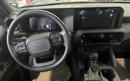 Toyota Land Cruiser Prado, 2024 год, 8 820 000 рублей, 18 фотография