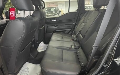 Toyota Land Cruiser Prado, 2024 год, 8 820 000 рублей, 17 фотография