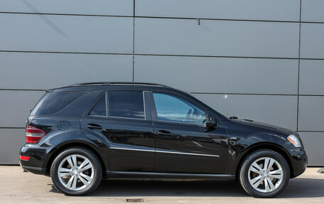 Mercedes-Benz M-Класс, 2009 год, 1 198 000 рублей, 4 фотография