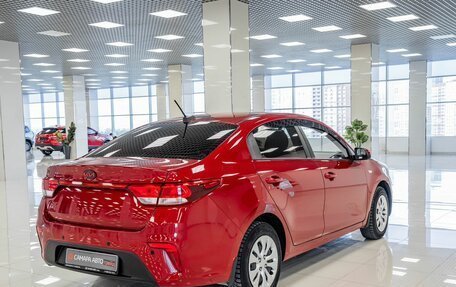 KIA Rio IV, 2018 год, 1 375 000 рублей, 2 фотография