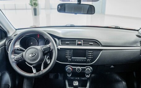 KIA Rio IV, 2018 год, 1 375 000 рублей, 9 фотография