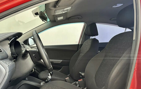 KIA Rio III рестайлинг, 2012 год, 750 000 рублей, 18 фотография