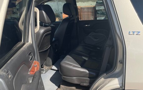 Chevrolet Tahoe III, 2008 год, 1 890 000 рублей, 10 фотография