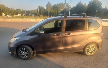 Honda Freed I, 2014 год, 1 080 000 рублей, 4 фотография