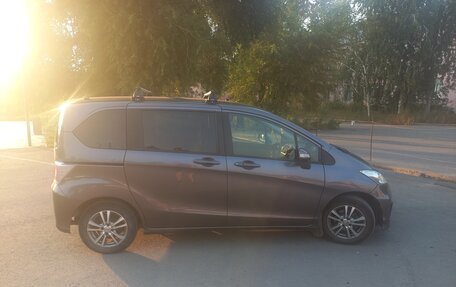 Honda Freed I, 2014 год, 1 080 000 рублей, 2 фотография