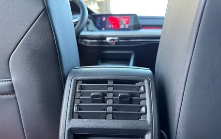 Volkswagen Golf VIII, 2023 год, 1 891 000 рублей, 16 фотография