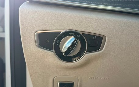 Mercedes-Benz E-Класс, 2020 год, 6 200 000 рублей, 25 фотография