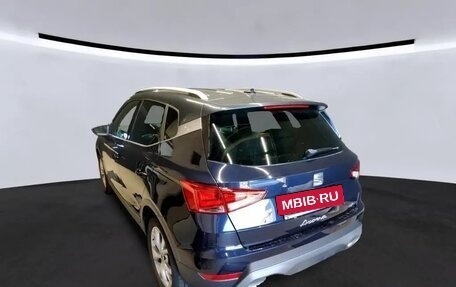 SEAT Arona I, 2022 год, 1 592 000 рублей, 4 фотография