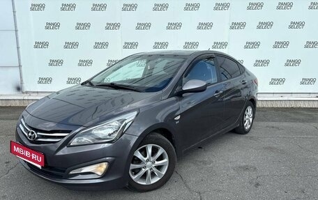 Hyundai Solaris II рестайлинг, 2015 год, 680 000 рублей, 2 фотография