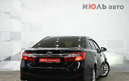 Toyota Camry, 2013 год, 1 850 000 рублей, 7 фотография