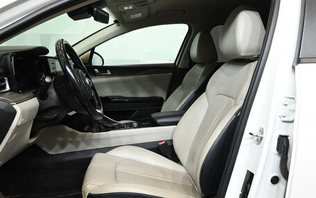 KIA K5, 2020 год, 2 080 000 рублей, 19 фотография
