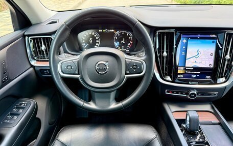 Volvo S60 III, 2022 год, 2 650 000 рублей, 13 фотография