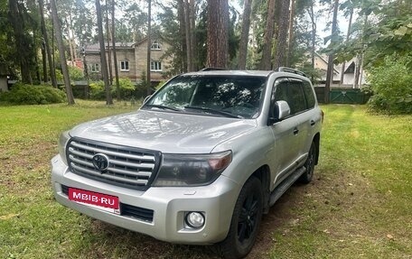 Toyota Land Cruiser 200, 2012 год, 2 550 000 рублей, 2 фотография