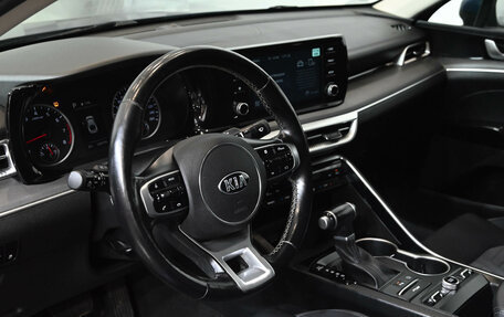 KIA K5, 2020 год, 2 550 000 рублей, 18 фотография