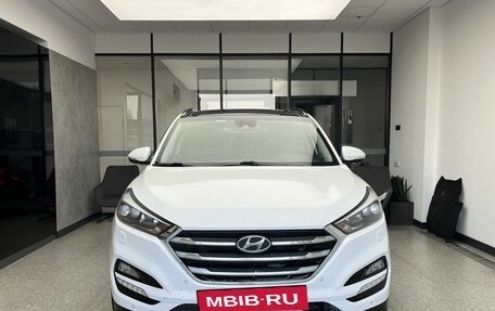 Hyundai Tucson III, 2015 год, 1 700 000 рублей, 2 фотография