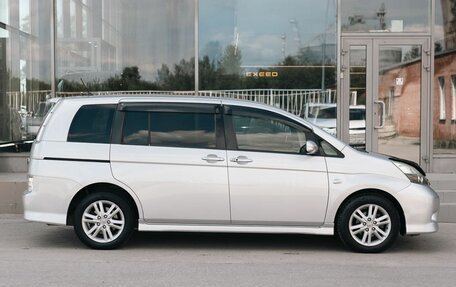 Toyota ISis I, 2011 год, 1 280 000 рублей, 4 фотография