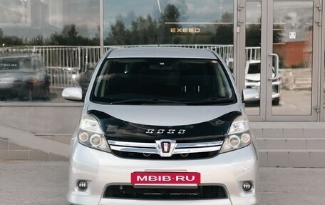 Toyota ISis I, 2011 год, 1 280 000 рублей, 2 фотография