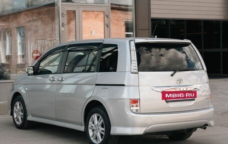 Toyota ISis I, 2011 год, 1 280 000 рублей, 7 фотография