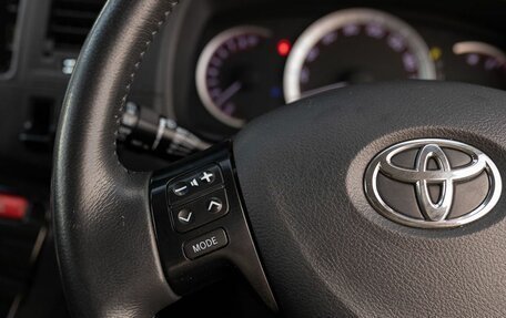 Toyota ISis I, 2011 год, 1 280 000 рублей, 12 фотография
