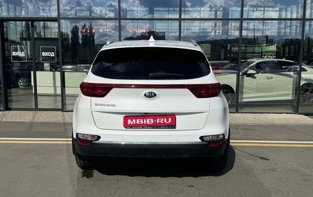 KIA Sportage IV рестайлинг, 2021 год, 2 550 000 рублей, 7 фотография