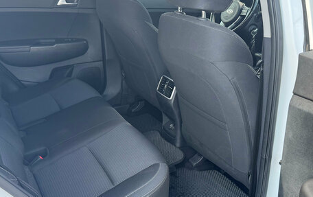KIA Sportage IV рестайлинг, 2021 год, 2 550 000 рублей, 18 фотография