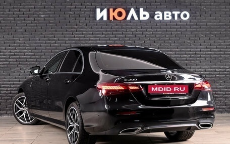 Mercedes-Benz E-Класс, 2021 год, 3 990 000 рублей, 7 фотография