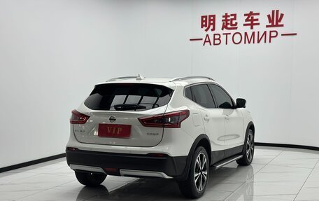 Nissan Qashqai, 2022 год, 1 950 000 рублей, 4 фотография