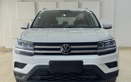 Volkswagen Tharu, 2022 год, 1 747 000 рублей, 2 фотография